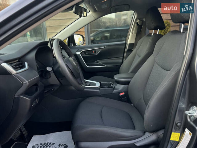 Серый Тойота РАВ 4, объемом двигателя 2.49 л и пробегом 123 тыс. км за 31999 $, фото 27 на Automoto.ua