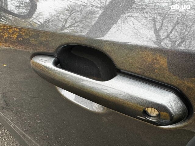 Серый Тойота РАВ 4, объемом двигателя 2.5 л и пробегом 142 тыс. км за 28990 $, фото 11 на Automoto.ua