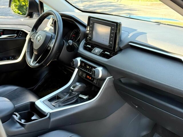 Сірий Тойота РАВ 4, об'ємом двигуна 2.5 л та пробігом 38 тис. км за 10500 $, фото 9 на Automoto.ua