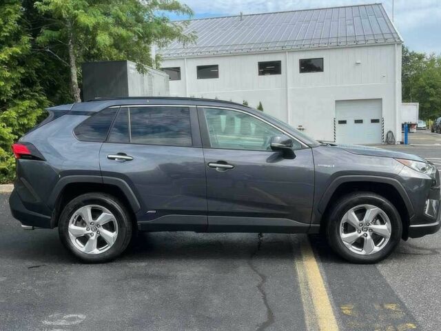 Серый Тойота РАВ 4, объемом двигателя 2.5 л и пробегом 47 тыс. км за 10000 $, фото 2 на Automoto.ua