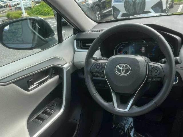 Серый Тойота РАВ 4, объемом двигателя 2.5 л и пробегом 47 тыс. км за 10000 $, фото 7 на Automoto.ua