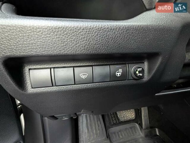 Серый Тойота РАВ 4, объемом двигателя 1.99 л и пробегом 39 тыс. км за 27700 $, фото 19 на Automoto.ua