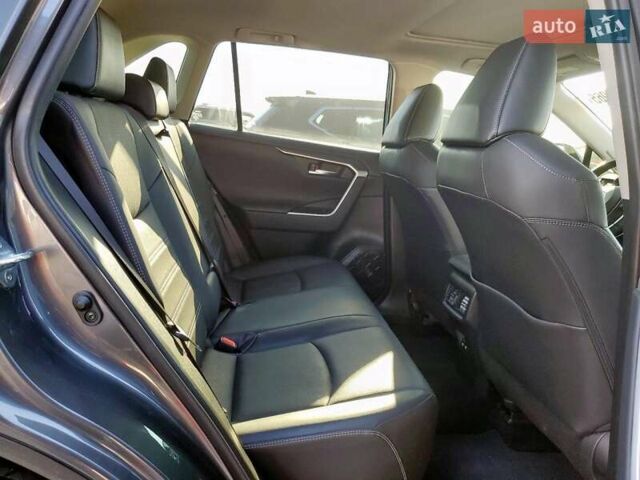 Сірий Тойота РАВ 4, об'ємом двигуна 2.5 л та пробігом 99 тис. км за 7500 $, фото 10 на Automoto.ua