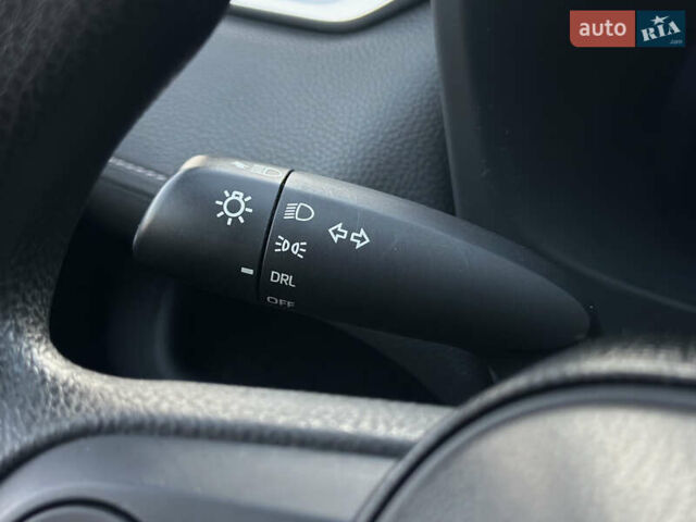 Серый Тойота РАВ 4, объемом двигателя 2.49 л и пробегом 123 тыс. км за 31999 $, фото 38 на Automoto.ua