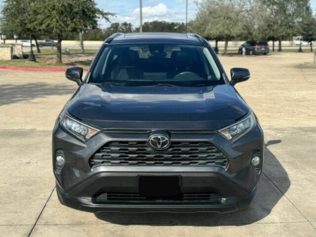 Серый Тойота РАВ 4, объемом двигателя 2.5 л и пробегом 40 тыс. км за 20000 $, фото 1 на Automoto.ua