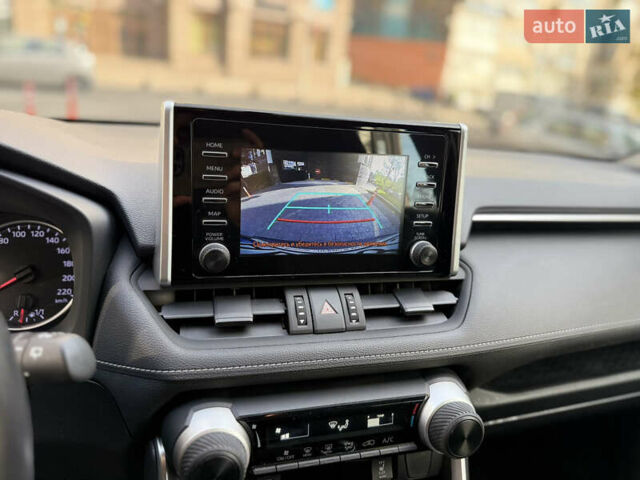 Тойота РАВ 4 2019 в Киеве на Automoto.ua Серый Тойота РАВ 4, объемом двигателя 1.99 л и пробегом 8 тыс. км за 27200 $, фото 45 на Automoto.ua