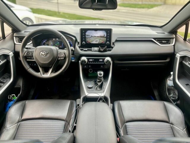 Сірий Тойота РАВ 4, об'ємом двигуна 2.5 л та пробігом 149 тис. км за 33500 $, фото 2 на Automoto.ua