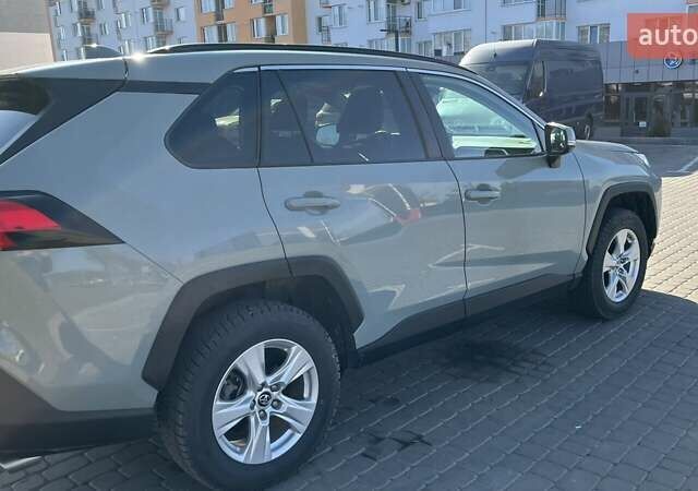 Серый Тойота РАВ 4, объемом двигателя 2.49 л и пробегом 57 тыс. км за 27000 $, фото 4 на Automoto.ua