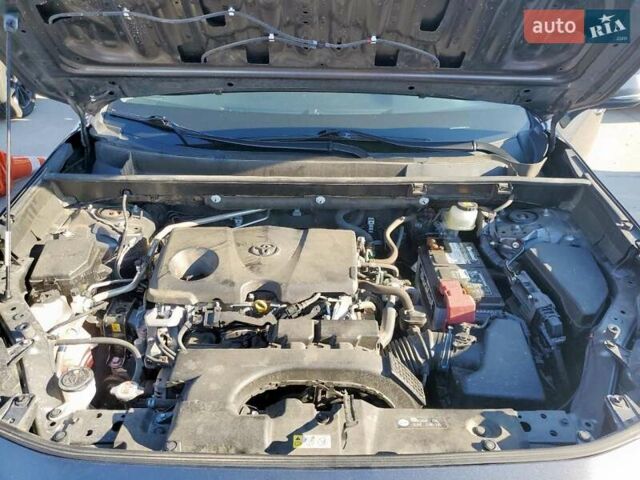 Сірий Тойота РАВ 4, об'ємом двигуна 2.5 л та пробігом 99 тис. км за 7500 $, фото 11 на Automoto.ua