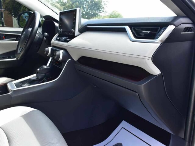 Серый Тойота РАВ 4, объемом двигателя 2.5 л и пробегом 34 тыс. км за 17300 $, фото 9 на Automoto.ua