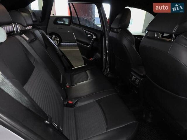 Серый Тойота РАВ 4, объемом двигателя 2.49 л и пробегом 81 тыс. км за 33000 $, фото 18 на Automoto.ua