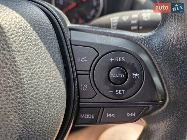 Сірий Тойота РАВ 4, об'ємом двигуна 2.5 л та пробігом 39 тис. км за 24199 $, фото 25 на Automoto.ua