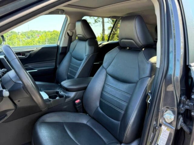 Сірий Тойота РАВ 4, об'ємом двигуна 2 л та пробігом 40 тис. км за 16000 $, фото 8 на Automoto.ua