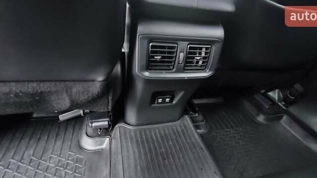 Серый Тойота РАВ 4, объемом двигателя 2.49 л и пробегом 161 тыс. км за 32500 $, фото 14 на Automoto.ua