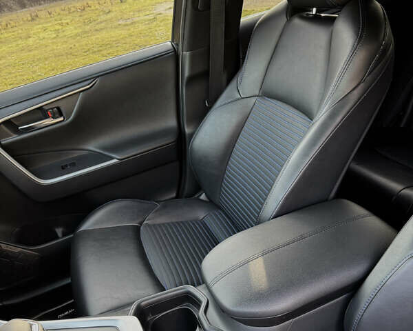 Серый Тойота РАВ 4, объемом двигателя 2.49 л и пробегом 158 тыс. км за 29999 $, фото 37 на Automoto.ua