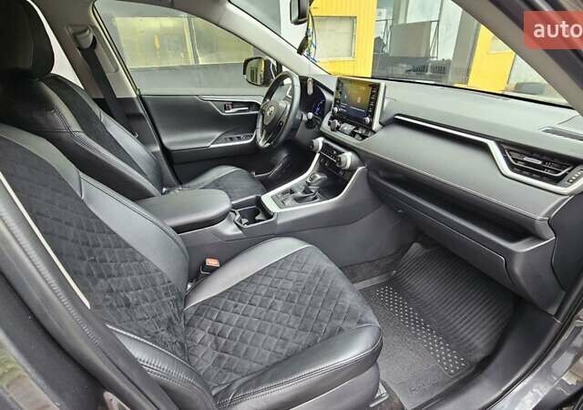 Серый Тойота РАВ 4, объемом двигателя 2.5 л и пробегом 98 тыс. км за 30500 $, фото 20 на Automoto.ua