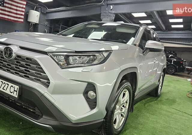Сірий Тойота РАВ 4, об'ємом двигуна 1.99 л та пробігом 210 тис. км за 27500 $, фото 8 на Automoto.ua