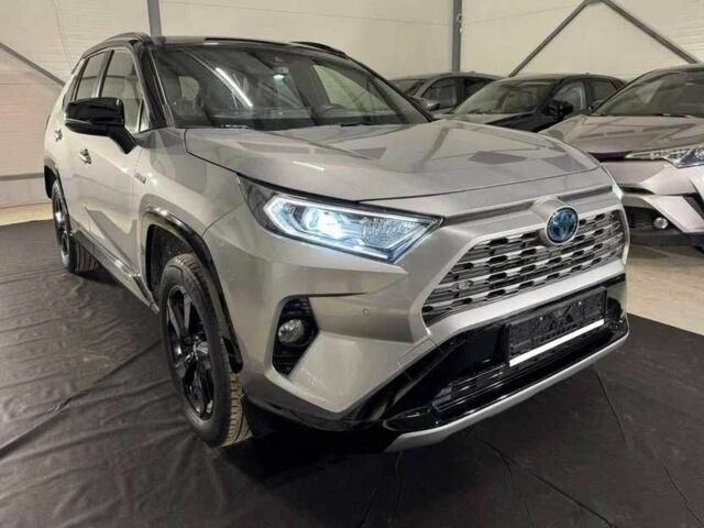 Серый Тойота РАВ 4, объемом двигателя 2.5 л и пробегом 112 тыс. км за 23500 $, фото 1 на Automoto.ua