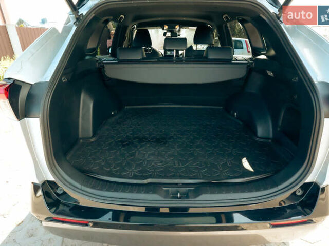 Серый Тойота РАВ 4, объемом двигателя 2.49 л и пробегом 92 тыс. км за 37000 $, фото 8 на Automoto.ua