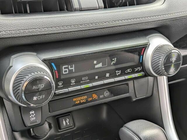 Тойота РАВ 4 2019 в Черкассах на Automoto.ua Серый Тойота РАВ 4, объемом двигателя 2.5 л и пробегом 33 тыс. км за 12300 $, фото 11 на Automoto.ua