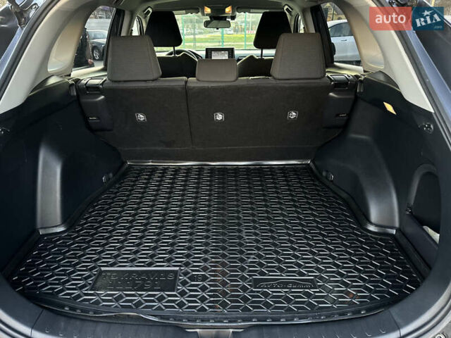 Серый Тойота РАВ 4, объемом двигателя 2.49 л и пробегом 123 тыс. км за 31999 $, фото 18 на Automoto.ua