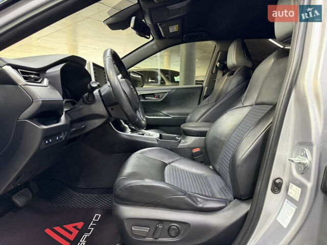 Серый Тойота РАВ 4, объемом двигателя 2.49 л и пробегом 139 тыс. км за 30900 $, фото 20 на Automoto.ua