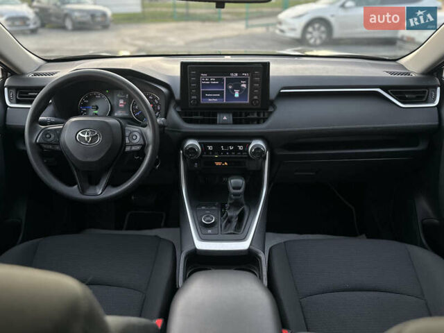 Серый Тойота РАВ 4, объемом двигателя 2.49 л и пробегом 123 тыс. км за 31999 $, фото 32 на Automoto.ua