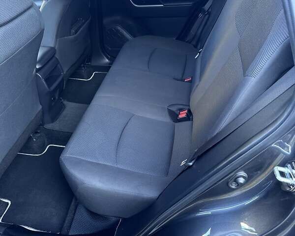 Сірий Тойота РАВ 4, об'ємом двигуна 2.49 л та пробігом 131 тис. км за 26000 $, фото 18 на Automoto.ua