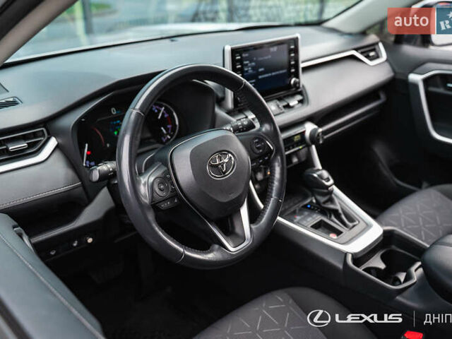 Сірий Тойота РАВ 4, об'ємом двигуна 1.99 л та пробігом 92 тис. км за 23500 $, фото 22 на Automoto.ua