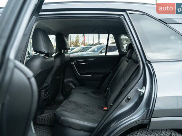 Серый Тойота РАВ 4, объемом двигателя 2.49 л и пробегом 156 тыс. км за 29800 $, фото 32 на Automoto.ua