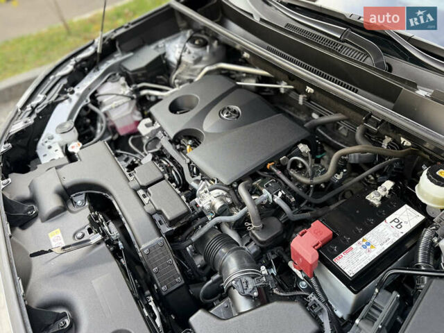 Тойота РАВ 4 2019 в Киеве на Automoto.ua Серый Тойота РАВ 4, объемом двигателя 1.99 л и пробегом 8 тыс. км за 27200 $, фото 29 на Automoto.ua