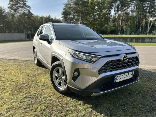 Серый Тойота РАВ 4, объемом двигателя 2 л и пробегом 40 тыс. км за 28500 $, фото 7 на Automoto.ua