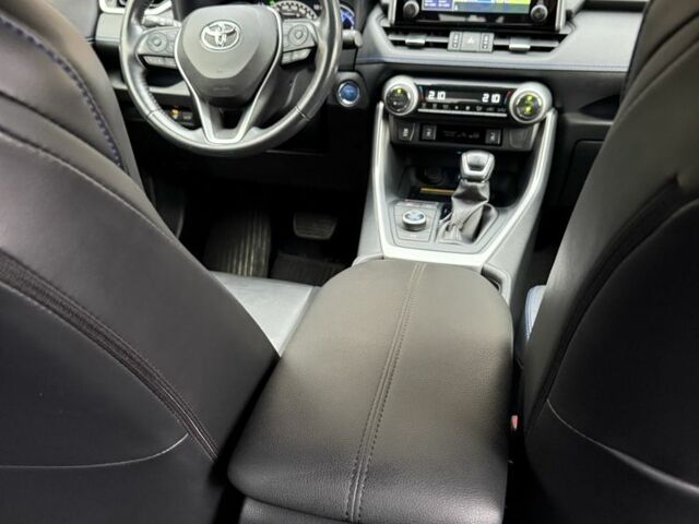 Сірий Тойота РАВ 4, об'ємом двигуна 2.5 л та пробігом 90 тис. км за 32500 $, фото 10 на Automoto.ua