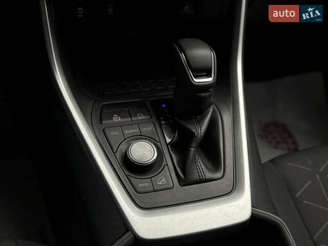 Серый Тойота РАВ 4, объемом двигателя 1.99 л и пробегом 204 тыс. км за 23500 $, фото 11 на Automoto.ua