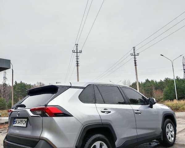 Серый Тойота РАВ 4, объемом двигателя 1.99 л и пробегом 104 тыс. км за 23000 $, фото 21 на Automoto.ua
