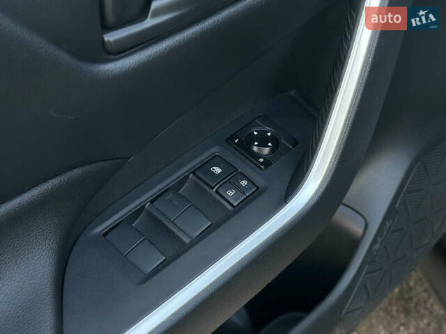 Серый Тойота РАВ 4, объемом двигателя 2.49 л и пробегом 123 тыс. км за 31999 $, фото 25 на Automoto.ua