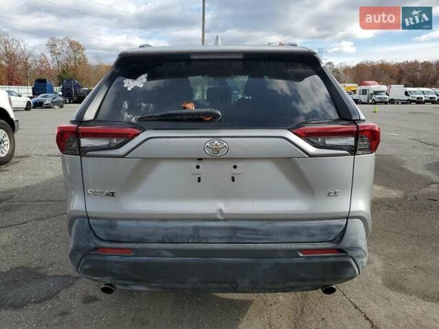 Серый Тойота РАВ 4, объемом двигателя 2.49 л и пробегом 89 тыс. км за 8300 $, фото 5 на Automoto.ua