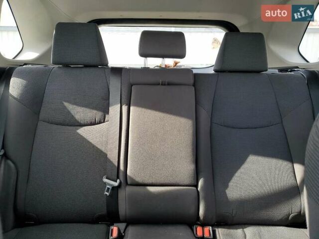 Серый Тойота РАВ 4, объемом двигателя 2.49 л и пробегом 89 тыс. км за 8300 $, фото 9 на Automoto.ua