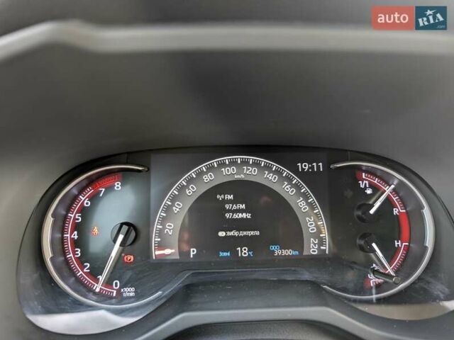 Серый Тойота РАВ 4, объемом двигателя 1.99 л и пробегом 39 тыс. км за 27700 $, фото 9 на Automoto.ua