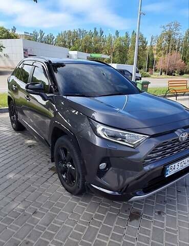 Серый Тойота РАВ 4, объемом двигателя 2.49 л и пробегом 137 тыс. км за 29999 $, фото 3 на Automoto.ua