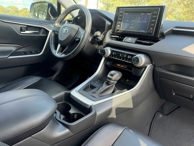 Серый Тойота РАВ 4, объемом двигателя 2.5 л и пробегом 32 тыс. км за 16700 $, фото 13 на Automoto.ua