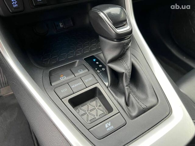 Сірий Тойота РАВ 4, об'ємом двигуна 2.5 л та пробігом 89 тис. км за 32690 $, фото 30 на Automoto.ua