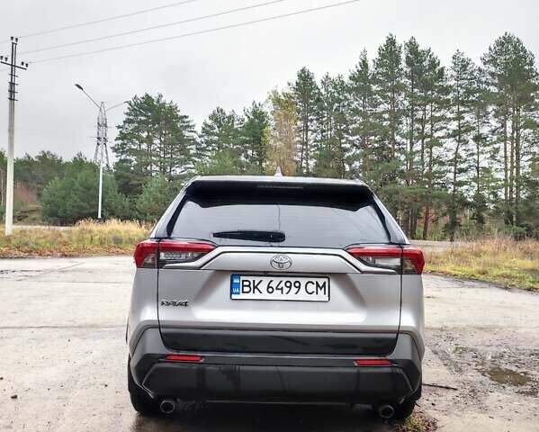 Серый Тойота РАВ 4, объемом двигателя 1.99 л и пробегом 104 тыс. км за 23000 $, фото 20 на Automoto.ua