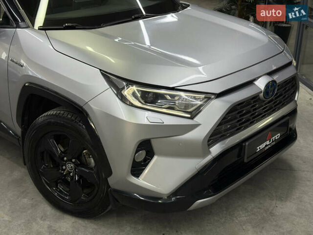 Серый Тойота РАВ 4, объемом двигателя 2.49 л и пробегом 139 тыс. км за 30900 $, фото 2 на Automoto.ua