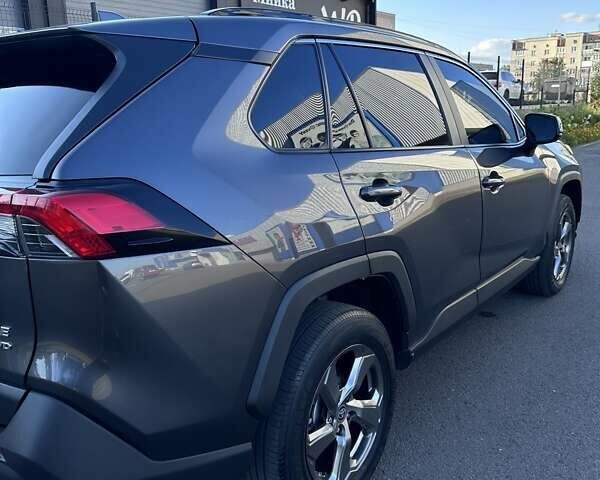Сірий Тойота РАВ 4, об'ємом двигуна 2.49 л та пробігом 131 тис. км за 26000 $, фото 19 на Automoto.ua
