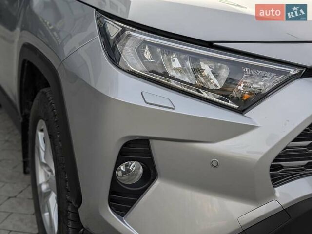 Серый Тойота РАВ 4, объемом двигателя 1.99 л и пробегом 39 тыс. км за 27700 $, фото 6 на Automoto.ua