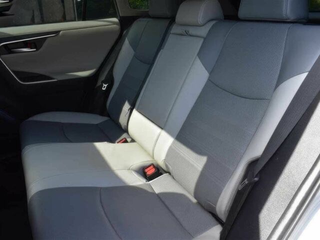 Серый Тойота РАВ 4, объемом двигателя 2.5 л и пробегом 39 тыс. км за 9600 $, фото 10 на Automoto.ua