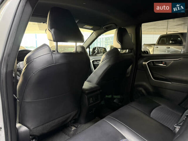 Серый Тойота РАВ 4, объемом двигателя 2.49 л и пробегом 139 тыс. км за 30900 $, фото 22 на Automoto.ua