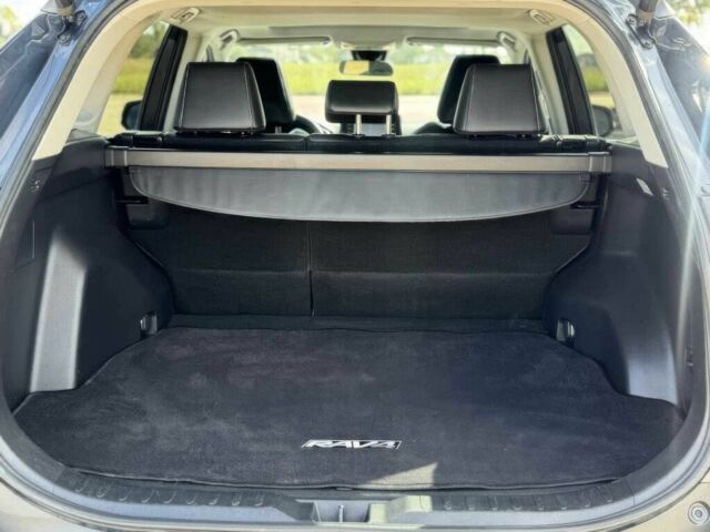 Серый Тойота РАВ 4, объемом двигателя 2.5 л и пробегом 40 тыс. км за 20000 $, фото 13 на Automoto.ua