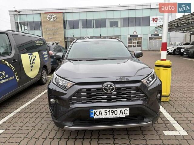 Серый Тойота РАВ 4, объемом двигателя 1.99 л и пробегом 47 тыс. км за 29000 $, фото 1 на Automoto.ua